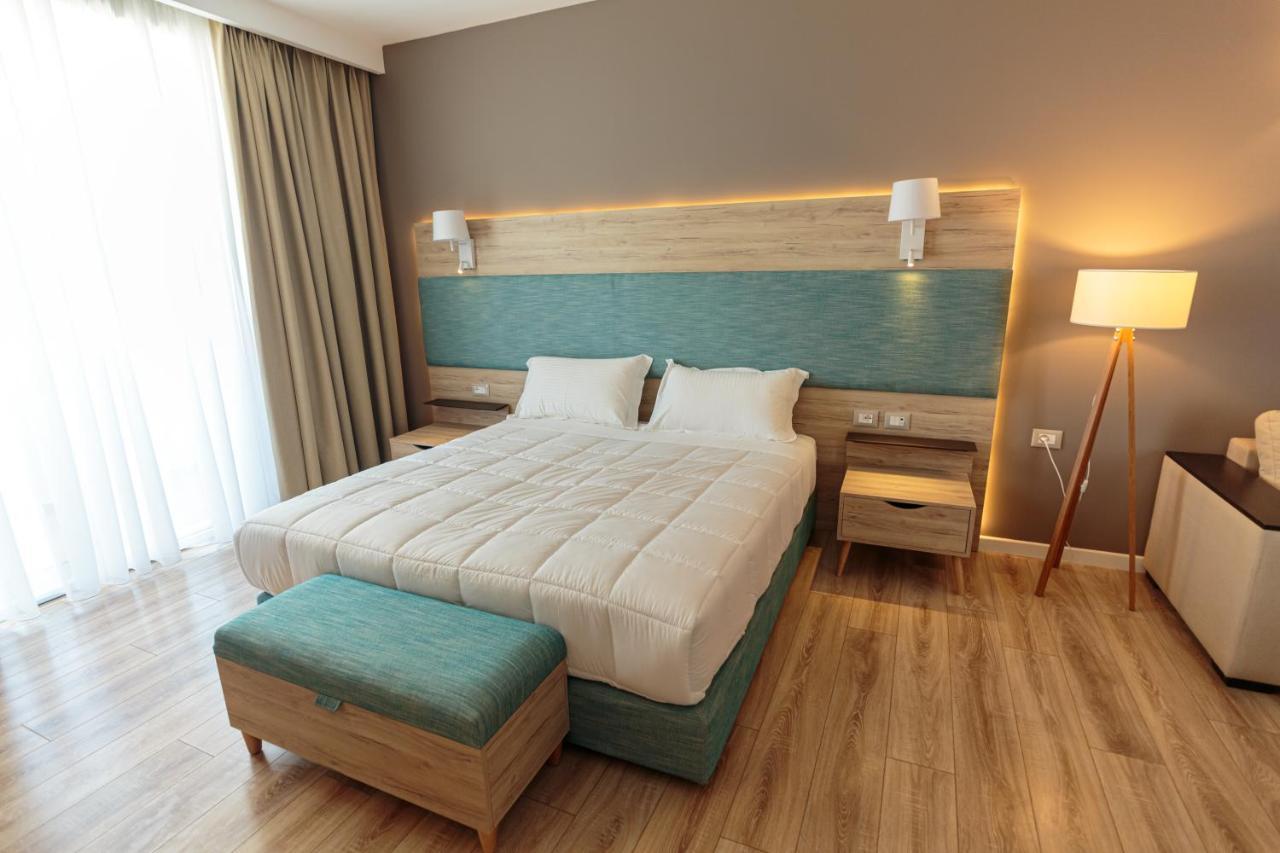 Suite Sea View,1546387249:JPEG